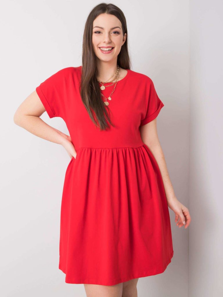 červené bavlnené plus size šaty